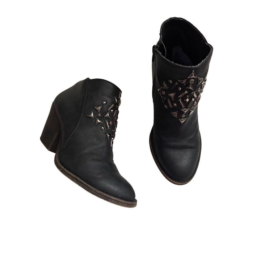 Elize Ankle Boot - Picture 4 of 9